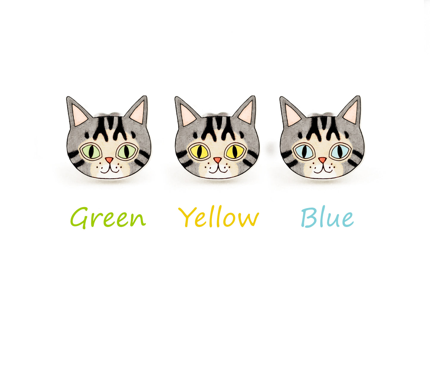Gray Tabby Cat Pin